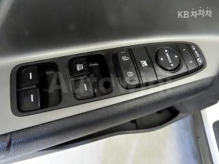 2017 KIA NIRO 1.6 LUXURY - 12
