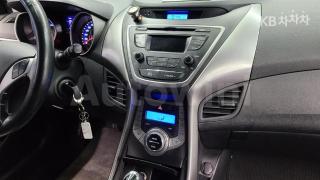 2014 HYUNDAI AVANTE MD ELANTRA M16 GDI SMART - 13