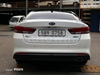 KNAGU415GGA027383 2016 KIA K5 2ND GEN OPTIMA 1.7 DIESEL SX NOBLESSE-2