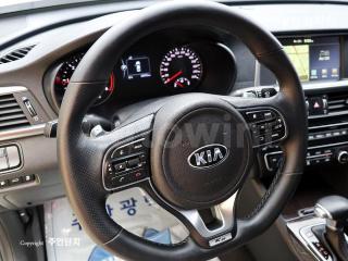 2016 KIA K5 2ND GEN OPTIMA 1.7 DIESEL SX NOBLESSE - 8
