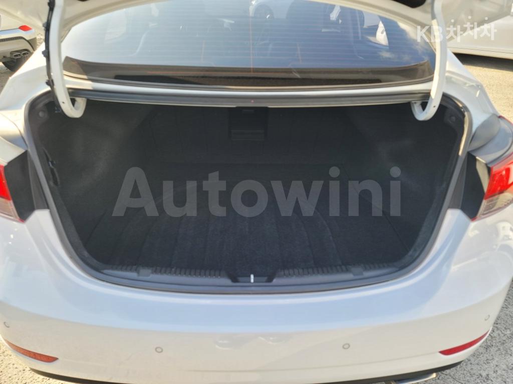 2016 HYUNDAI  AVANTE ELANTRA 1.6 GDI MORDERN BASIC - 19