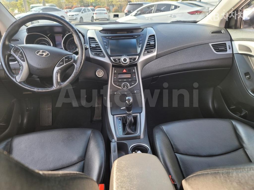 2016 HYUNDAI  AVANTE ELANTRA 1.6 GDI MORDERN BASIC - 7