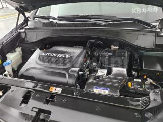 KMHSR81XBHU248835 2017 HYUNDAI  MAXCRUZ DIESEL(E-VGT)R2.2 2WD PRESTIGE 6 SEATS-4