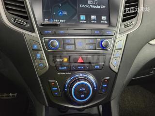 2017 HYUNDAI  MAXCRUZ DIESEL(E-VGT)R2.2 2WD PRESTIGE 6 SEATS - 16