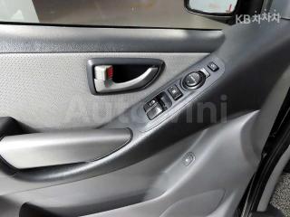 2017 HYUNDAI GRAND STAREX H-1 3 SEATS LPI VAN CVX SMART - 14