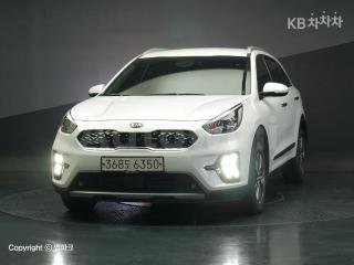 KNACB81CGLA395693 2020 KIA  NIRO 1.6 HEV PRESTIGE-0