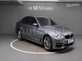 2017 BMW  5SERIES G30  520D M SPORT PACKAGE - 8