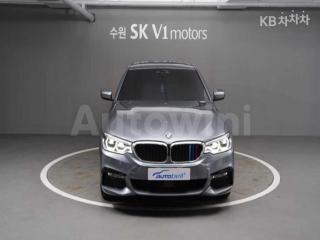 2017 BMW  5SERIES G30  520D M SPORT PACKAGE - 9