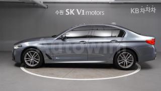 2017 BMW  5SERIES G30  520D M SPORT PACKAGE - 23