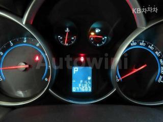 2010 GM DAEWOO (CHEVROLET) LACETTI PREMIERE 1.6 SX ADVANCED - 9