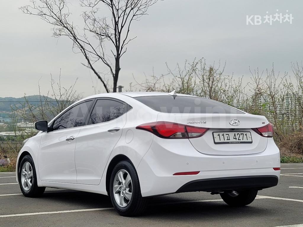 2016 HYUNDAI  AVANTE ELANTRA 1.6 GDI SMART BASIC - 7
