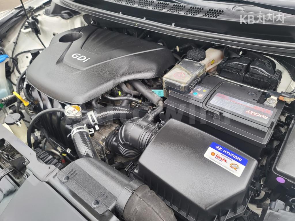 2016 HYUNDAI  AVANTE ELANTRA 1.6 GDI SMART BASIC - 10