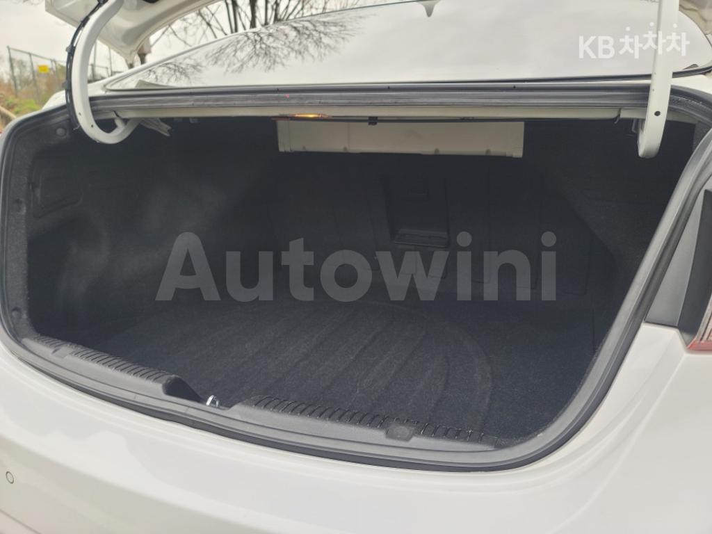 2016 HYUNDAI  AVANTE ELANTRA 1.6 GDI SMART BASIC - 12