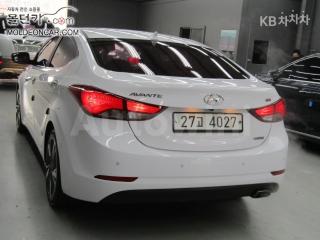KMHDH41DBGU511923 2016 HYUNDAI  AVANTE ELANTRA 1.6 GDI 텐밀리언 LIMITED-3