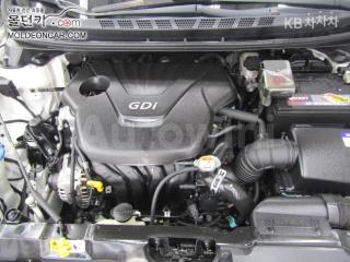 KMHDH41DBGU511923 2016 HYUNDAI  AVANTE ELANTRA 1.6 GDI 텐밀리언 LIMITED-5