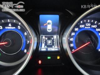 2016 HYUNDAI  AVANTE ELANTRA 1.6 GDI 텐밀리언 LIMITED - 7