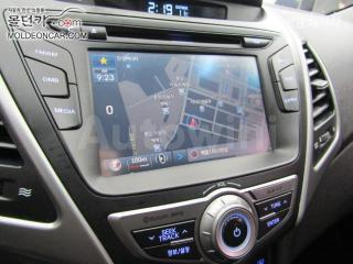 2016 HYUNDAI  AVANTE ELANTRA 1.6 GDI 텐밀리언 LIMITED - 9