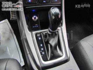 2016 HYUNDAI  AVANTE ELANTRA 1.6 GDI 텐밀리언 LIMITED - 15