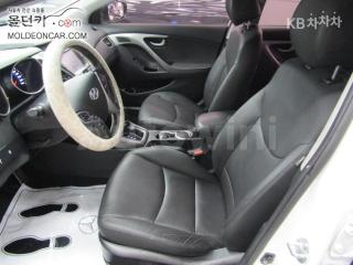 2016 HYUNDAI  AVANTE ELANTRA 1.6 GDI 텐밀리언 LIMITED - 18