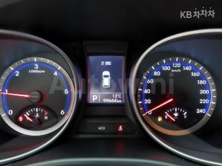 KMHSN81XBFU072215 2015 HYUNDAI MAXCRUZ DIESEL(E-VGT)2.2 2WD EXCLUSIVE 6 SEATS BASIC-4