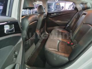 2011 HYUNDAI YF SONATA Y20 ROYAL - 17