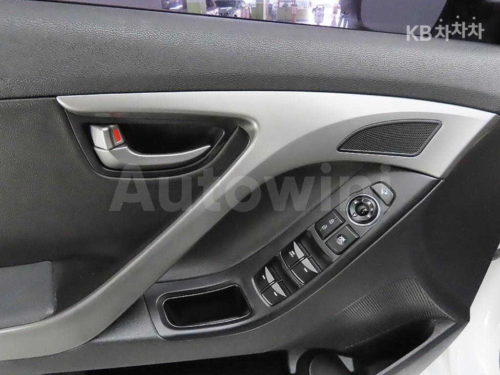 2016 HYUNDAI  AVANTE ELANTRA 1.6 GDI MORDERN BASIC - 11