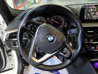 2017 BMW  5SERIES G30  520D XDRIVE M SPORT PACKAGE PLUS - 8