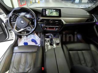 2017 BMW  5SERIES G30  520D XDRIVE M SPORT PACKAGE PLUS - 10