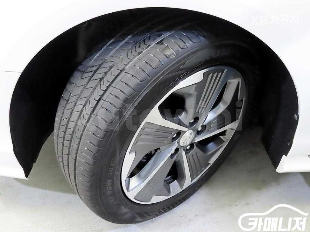 2018 HYUNDAI SONATA RISE HYBRID 2.0 HEV PREMIUM - 7