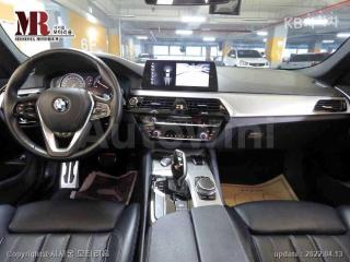 2017 BMW  5SERIES G30  520D M SPORT PACKAGE - 7