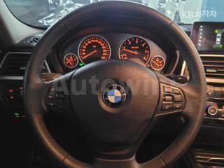 2018 BMW 3 SERIES 320D F30(12~) - 12