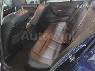 2018 BMW 3 SERIES 320D F30(12~) - 19