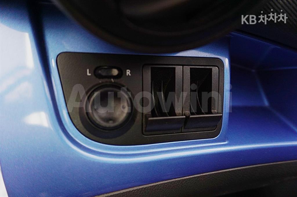 2013 GM DAEWOO (CHEVROLET) SPARK LT BASIC - 17