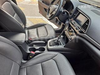 2016 HYUNDAI  AVANTE ELANTRA 1.6 GDI PREMIUM BASIC - 8
