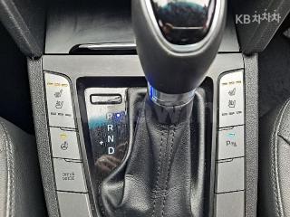 2016 HYUNDAI  AVANTE ELANTRA 1.6 GDI PREMIUM BASIC - 13