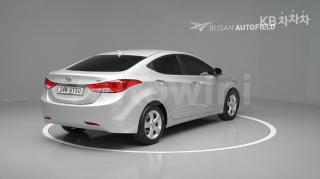 KMHDG41DBEU848565 2014 HYUNDAI AVANTE MD ELANTRA M16 GDI 에비뉴-2