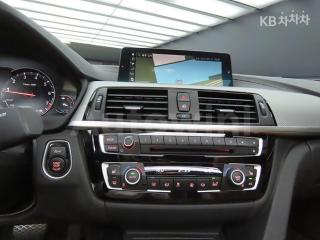 2018 BMW 3 SERIES 330I - 9
