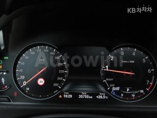 2018 BMW 3 SERIES 330I - 11