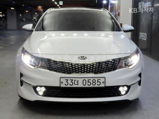 KNAGU415GGA045565 2016 KIA K5 2ND GEN OPTIMA 1.7 DIESEL MX NOBLESSE-1
