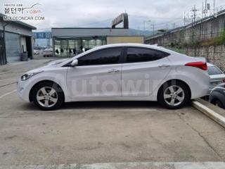 KMHDG41DBEU872408 2014 HYUNDAI AVANTE MD ELANTRA M16 GDI 에비뉴-1