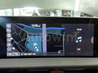 2022 KIA EV6 롱 레인지 2WD 어스 - 15