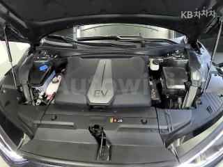 2022 KIA EV6 롱 레인지 2WD 어스 - 19