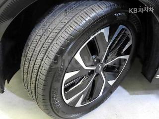 2022 KIA EV6 롱 레인지 2WD 어스 - 20