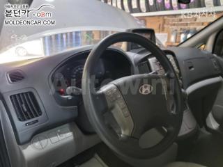 2014 HYUNDAI GRAND STAREX H-1 5 SEATS VAN CVX LUXURY - 13