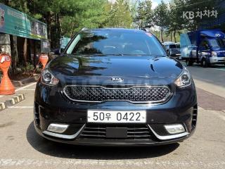 KNACC81CGHA025105 2017 KIA NIRO 1.6 NOBLESSE-0