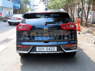 KNACC81CGHA025105 2017 KIA NIRO 1.6 NOBLESSE-2