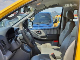 2014 HYUNDAI GRAND STAREX H-1 12 SEATS WAGON CVX DELUXE - 13
