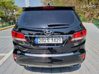 KMHSR81XDGU156836 2016 HYUNDAI  MAXCRUZ DIESEL(E-VGT)R2.2 4WD 파이니스트 EDITION 7 SEATS-3