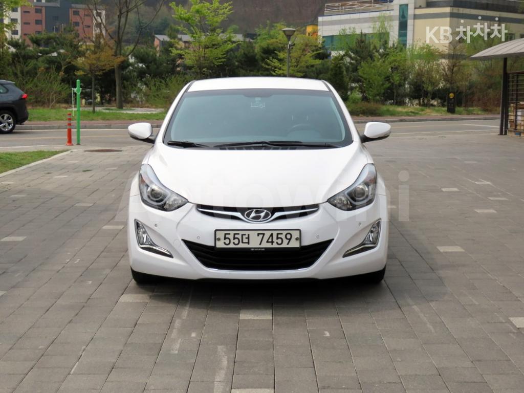 KMHDG41DBGU553128 2016 HYUNDAI  AVANTE ELANTRA 1.6 GDI MORDERN BASIC-0