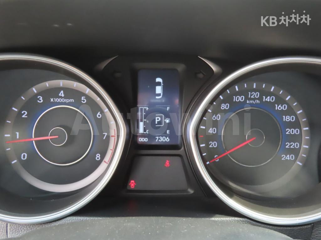 KMHDG41DBGU553128 2016 HYUNDAI  AVANTE ELANTRA 1.6 GDI MORDERN BASIC-5